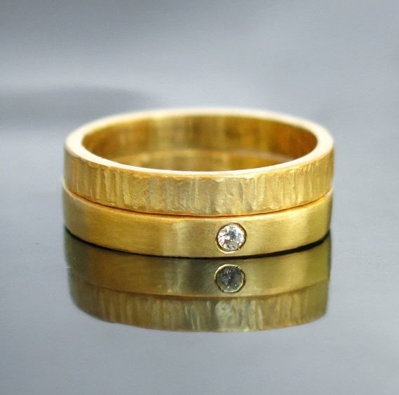 simple gold wedding ring set